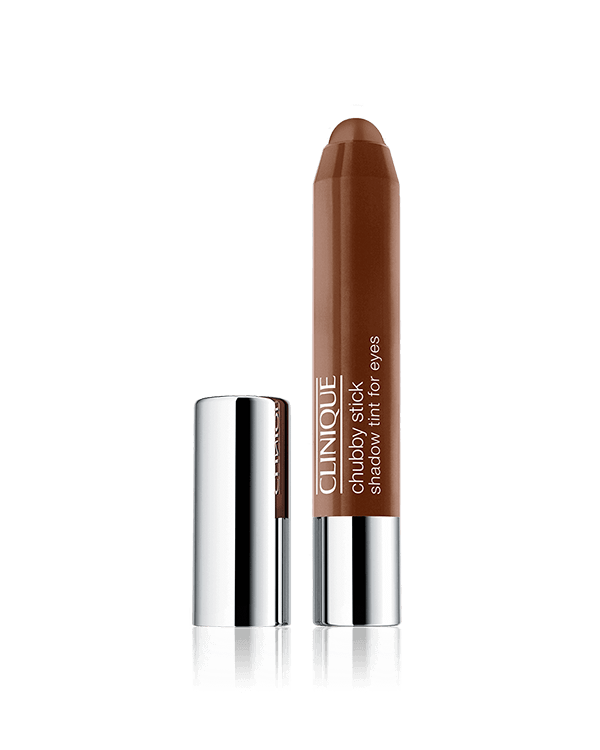 Sombra em Bastão Chubby Stick™, Sombra que possui fórmula suave com textura sedosa para uma aplicação uniforme nas pálpebras, que permanece intacta ao longo do dia.