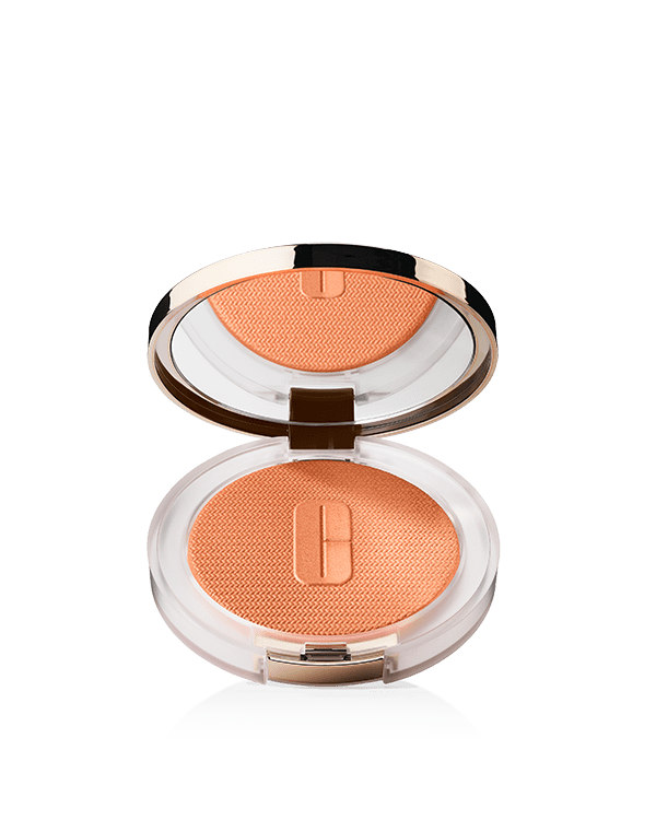Iluminador em Pó True Highlight™, Iluminador em pó que desliza suavemente para proporcionar um efeito verdadeiramente luminoso